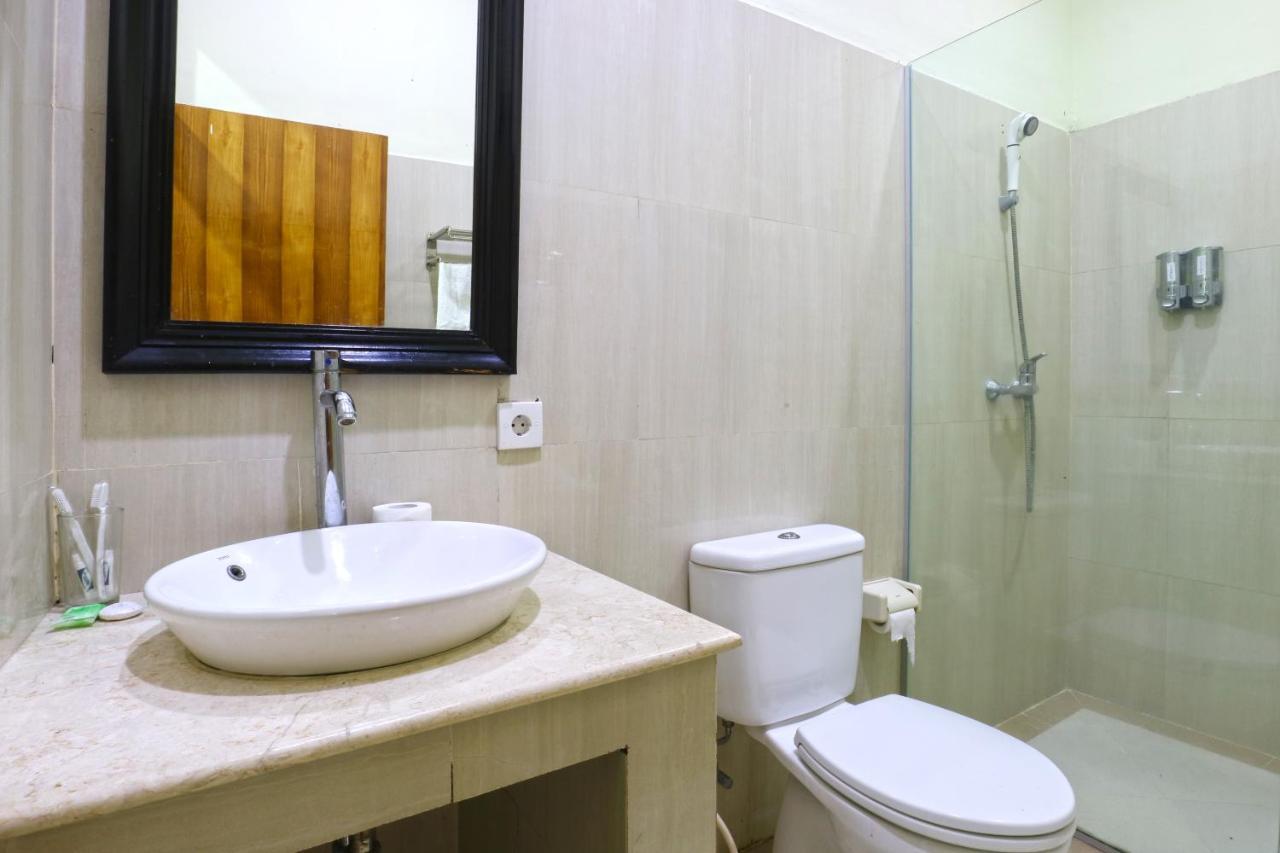 Prima Inn Кута Экстерьер фото